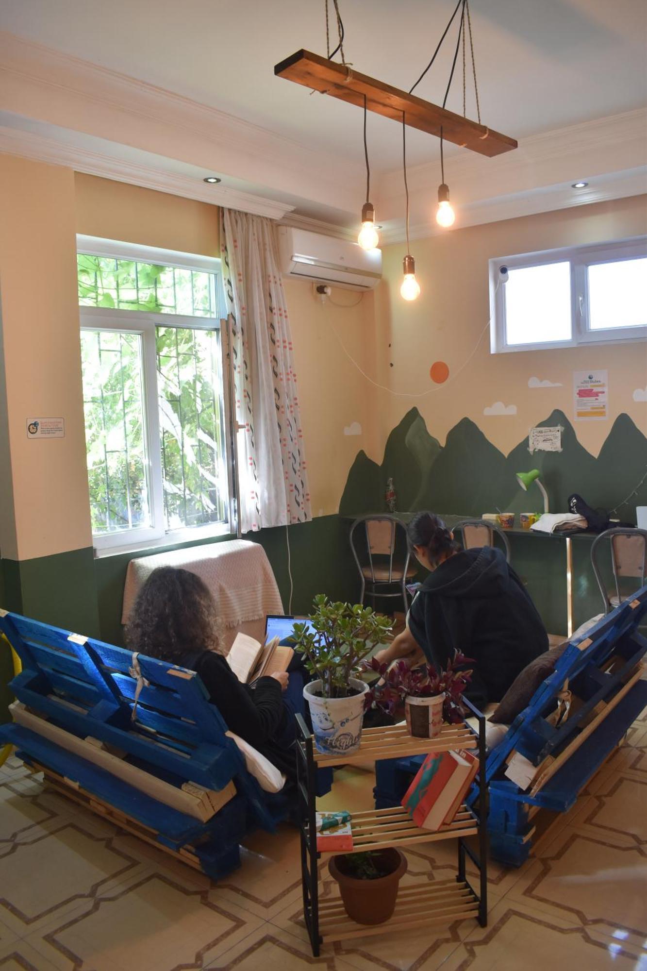 Harmony Backpackers Hostel Batumi Quarto foto